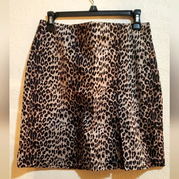 None Dresses & Skirts - Animal print skirt